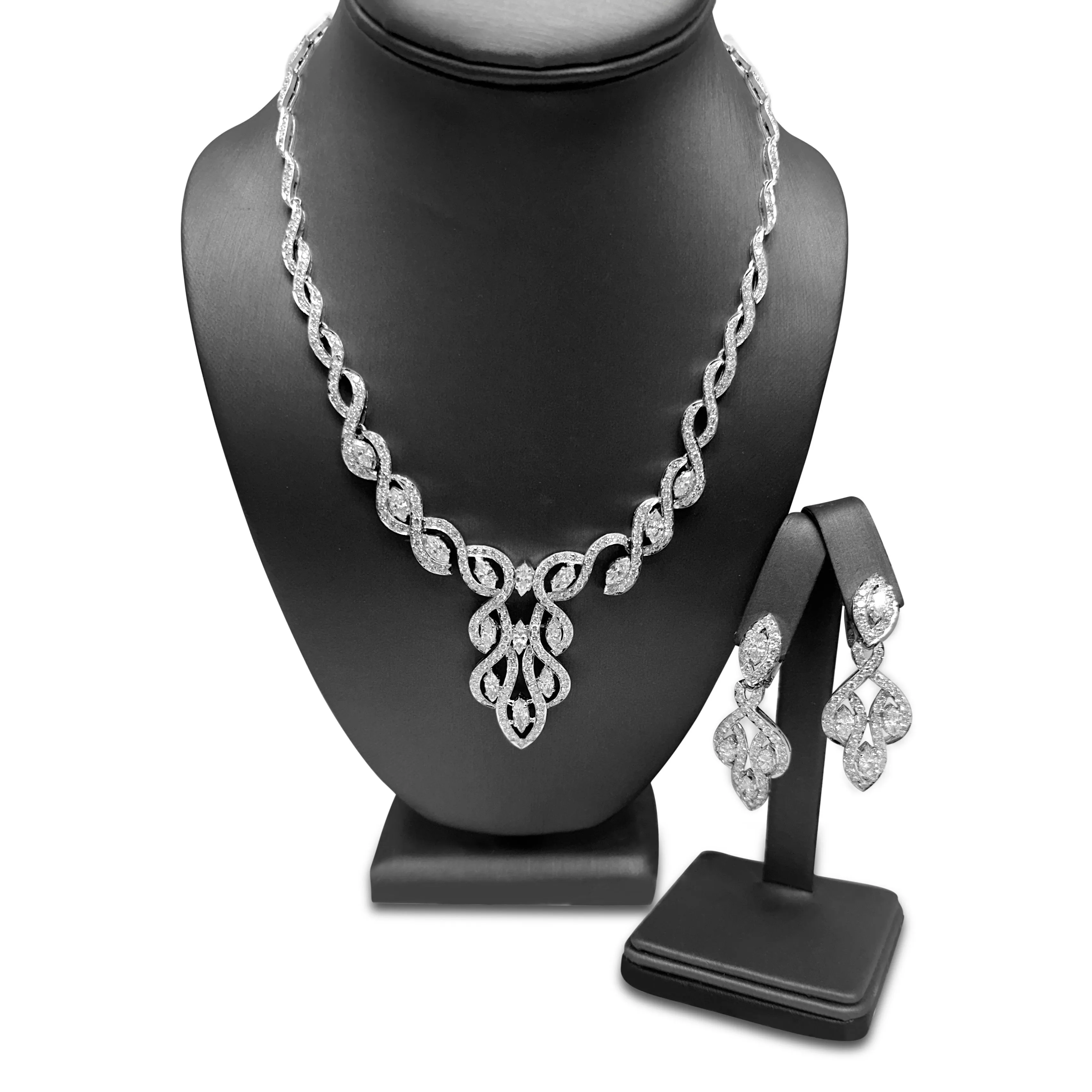 11.85ctw Marquise & Round Brilliant Natural Diamond Statement Necklace in 18k White Gold