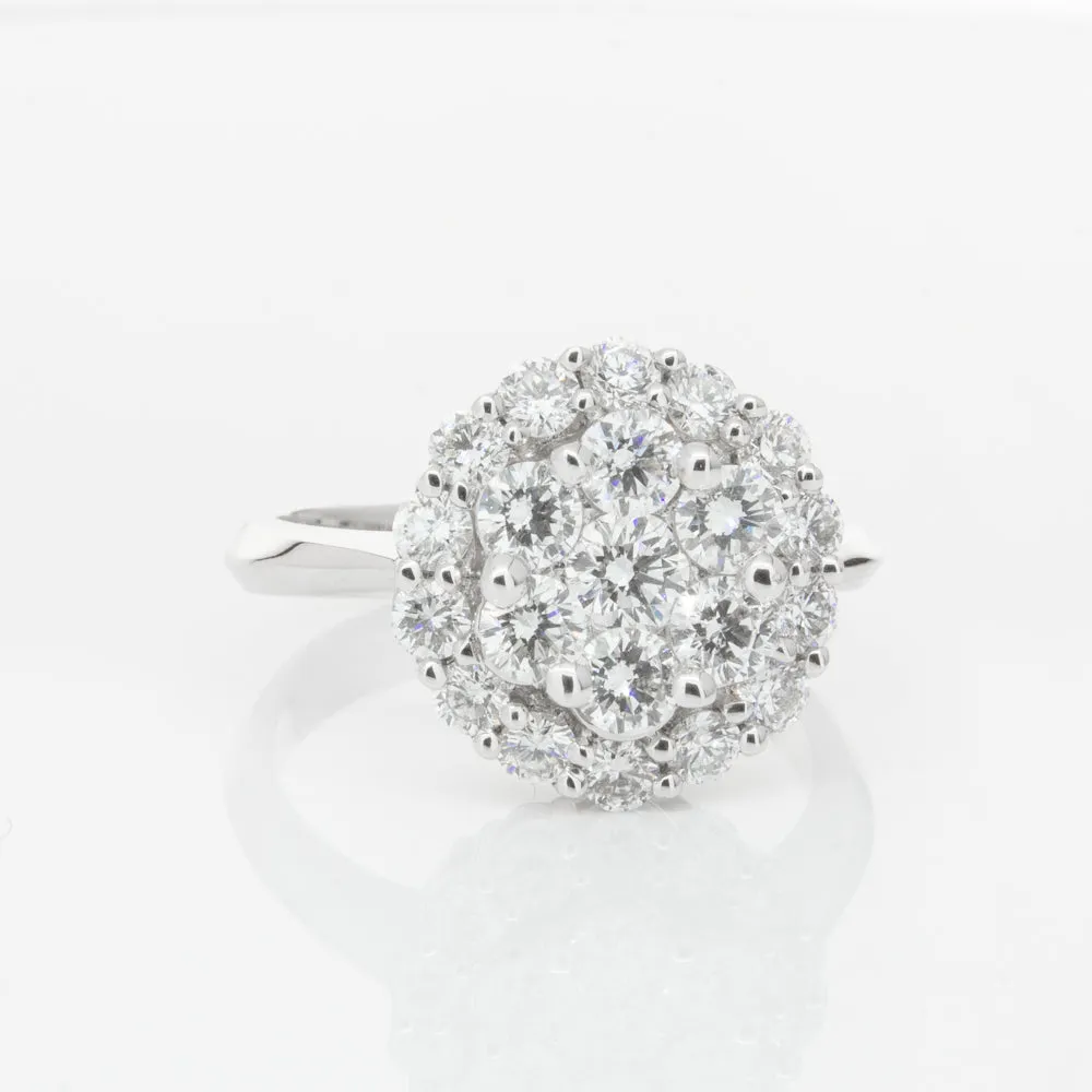 18ct White Gold Diamond Cluster Ring