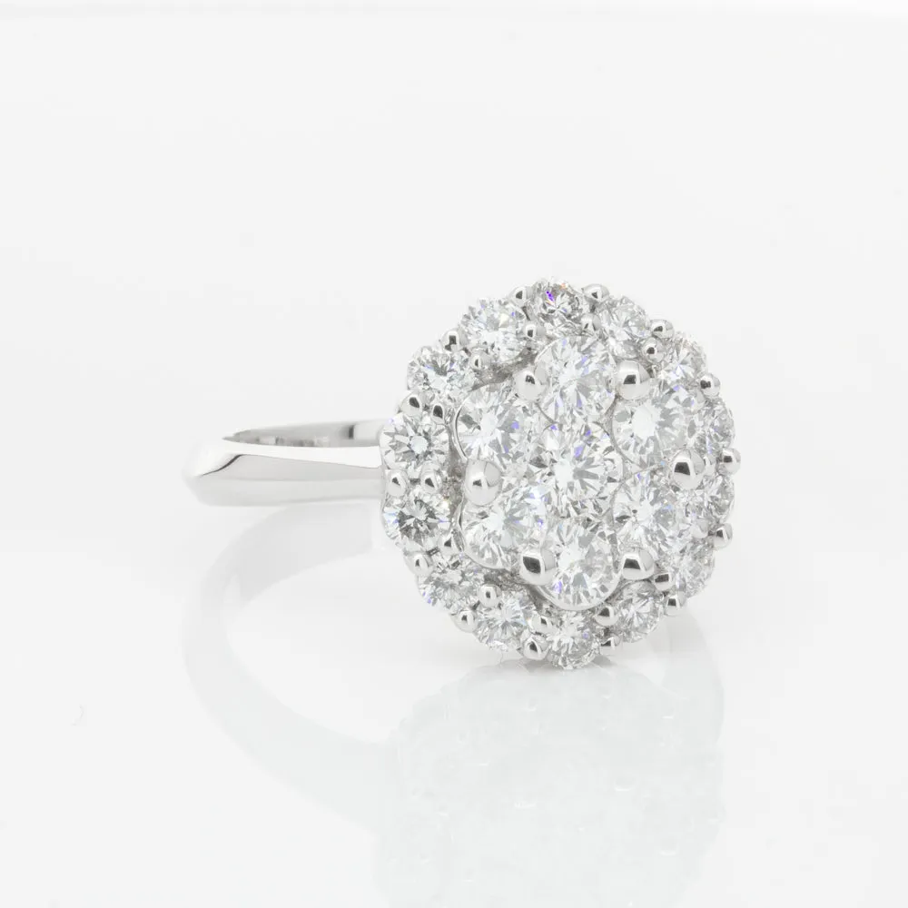 18ct White Gold Diamond Cluster Ring