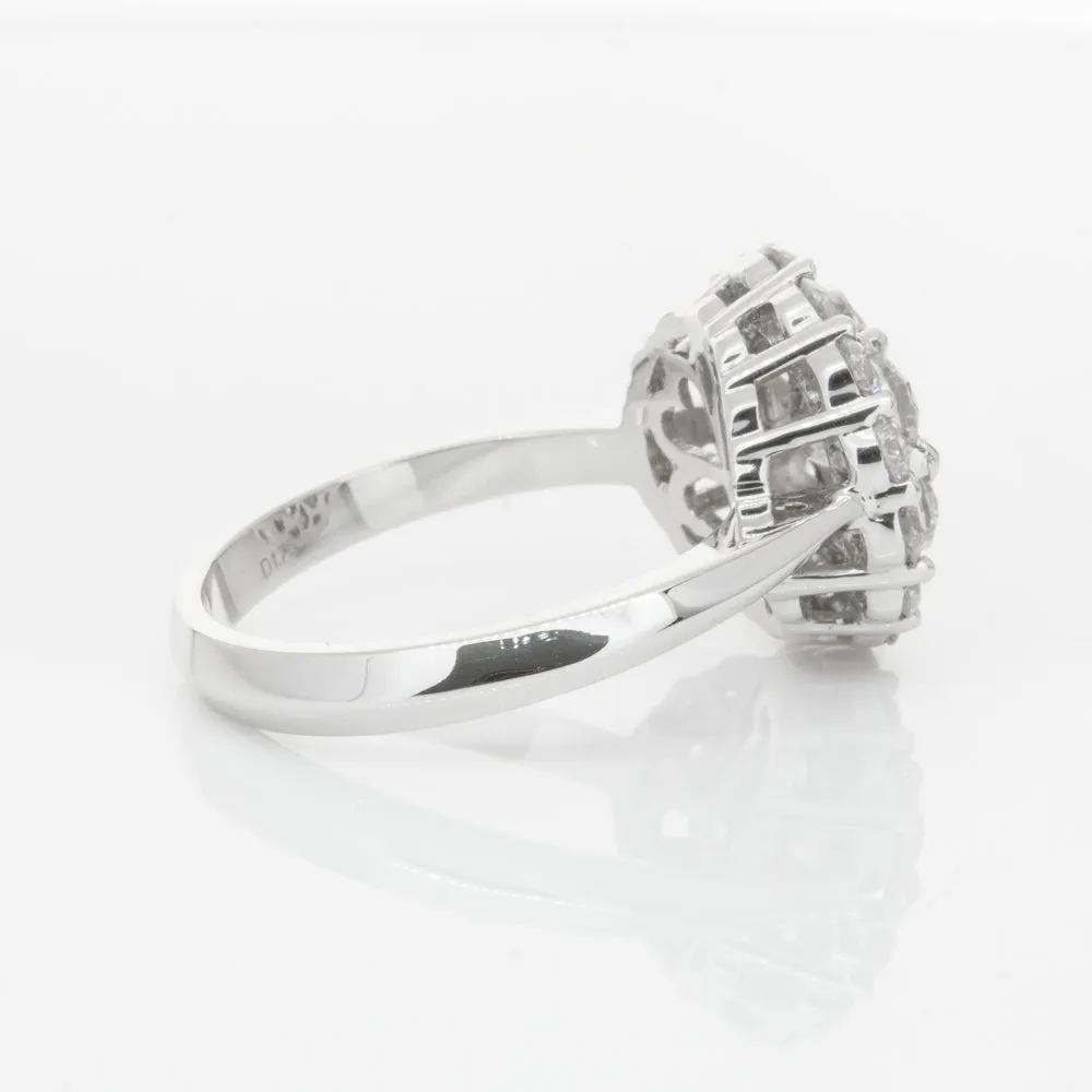 18ct White Gold Diamond Cluster Ring