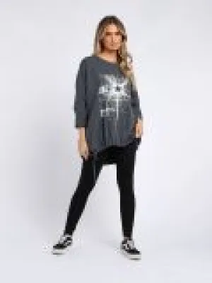 Abstract Star Dipped Hem