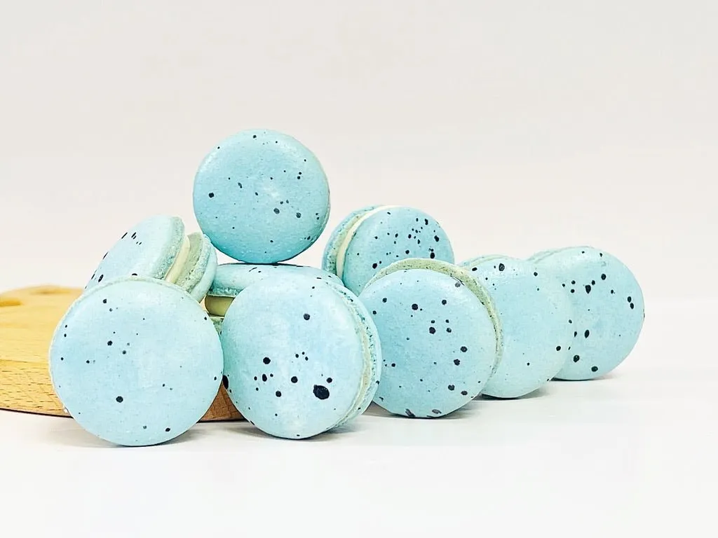 All Natural Blueberry Vegan French Macarons | Available in 24 & 48 Pack