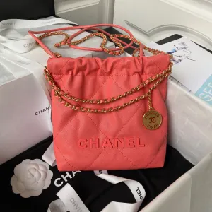 CC800 22 Mini Handbag / HIGHEST QUALITY VERSION / 7.8 × 7.4 × 2.3 in