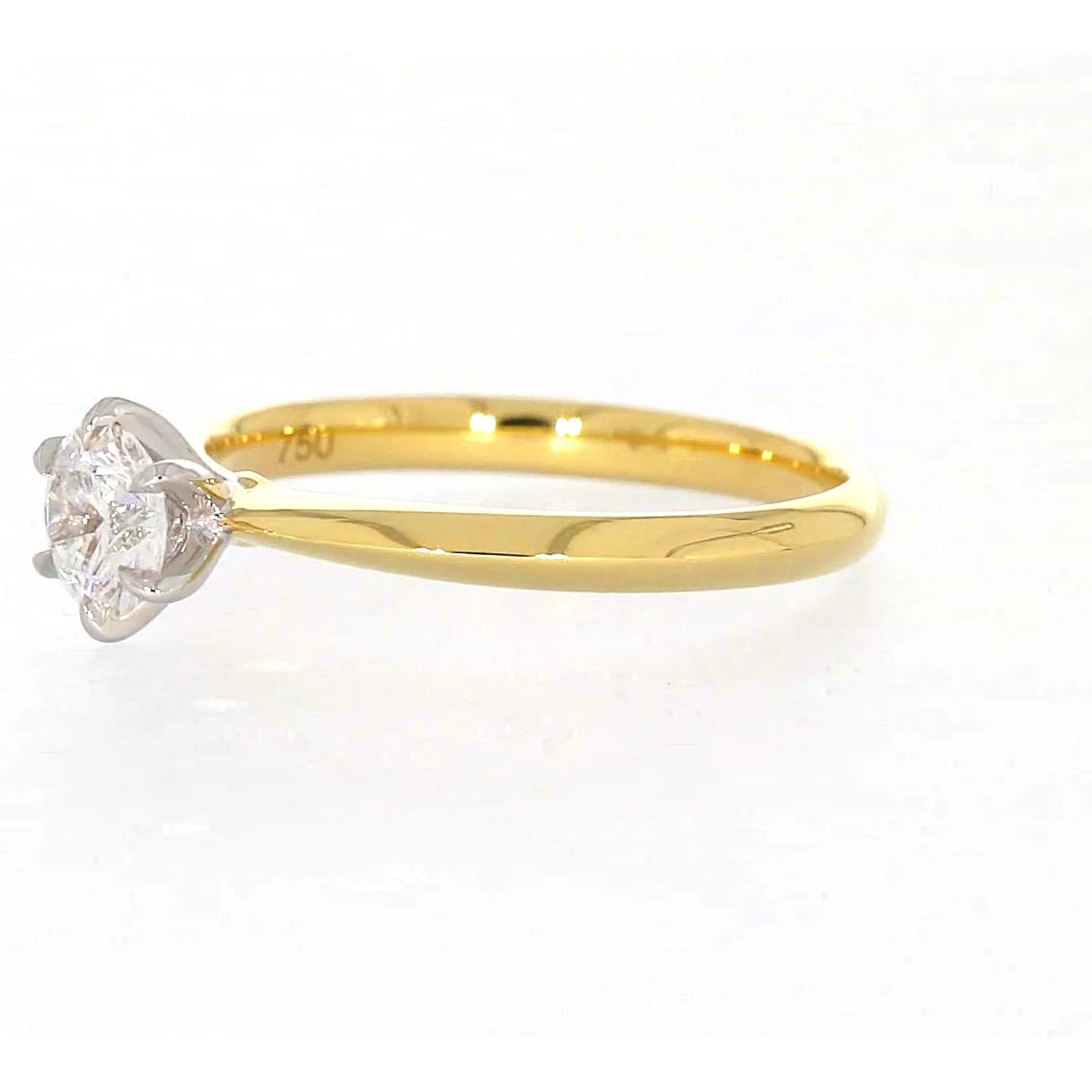 Celebration 18ct Yellow Gold Round Brilliant Cut 1/2 Carat tw of Certified Lab Grown Diamonds Ring