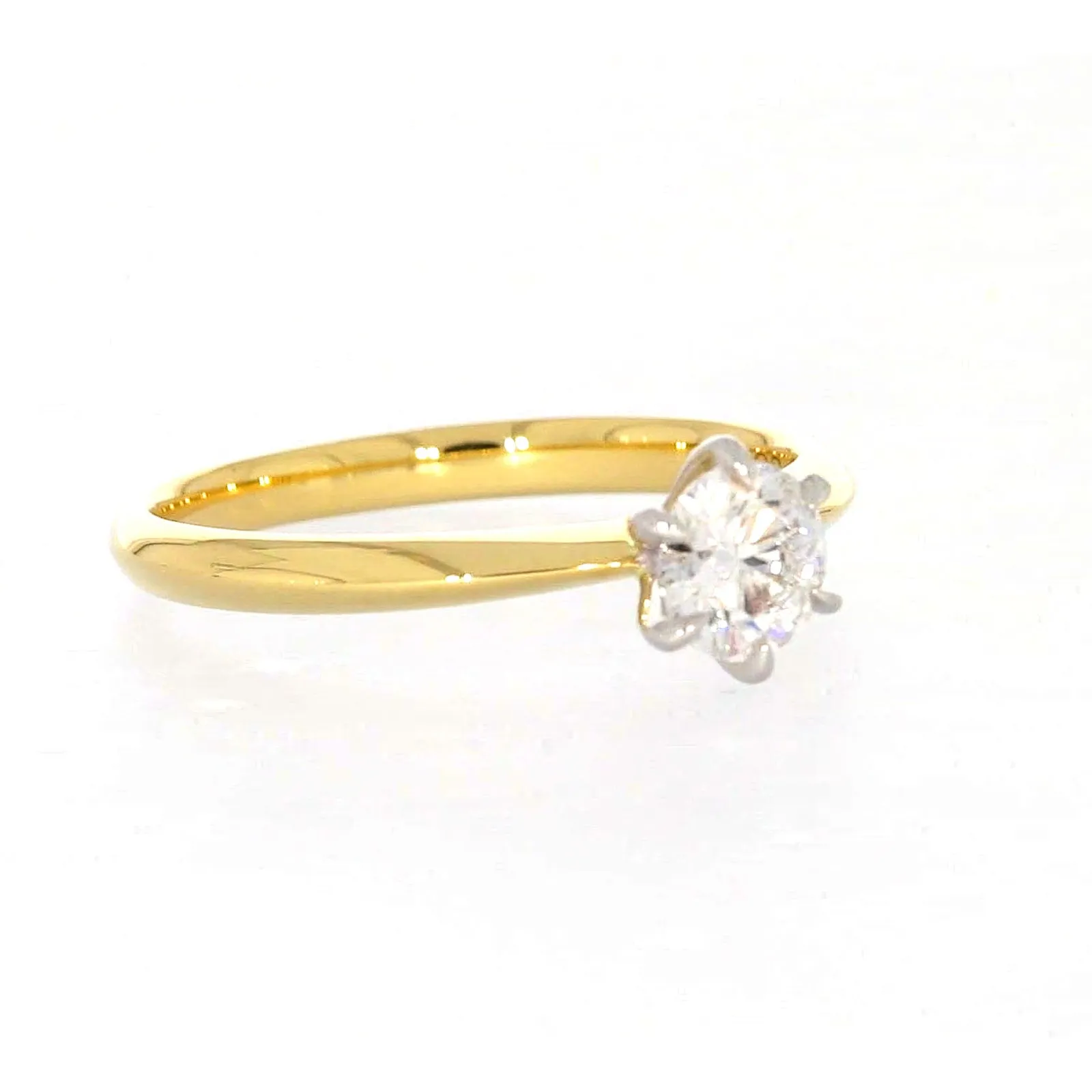 Celebration 18ct Yellow Gold Round Brilliant Cut 1/2 Carat tw of Certified Lab Grown Diamonds Ring