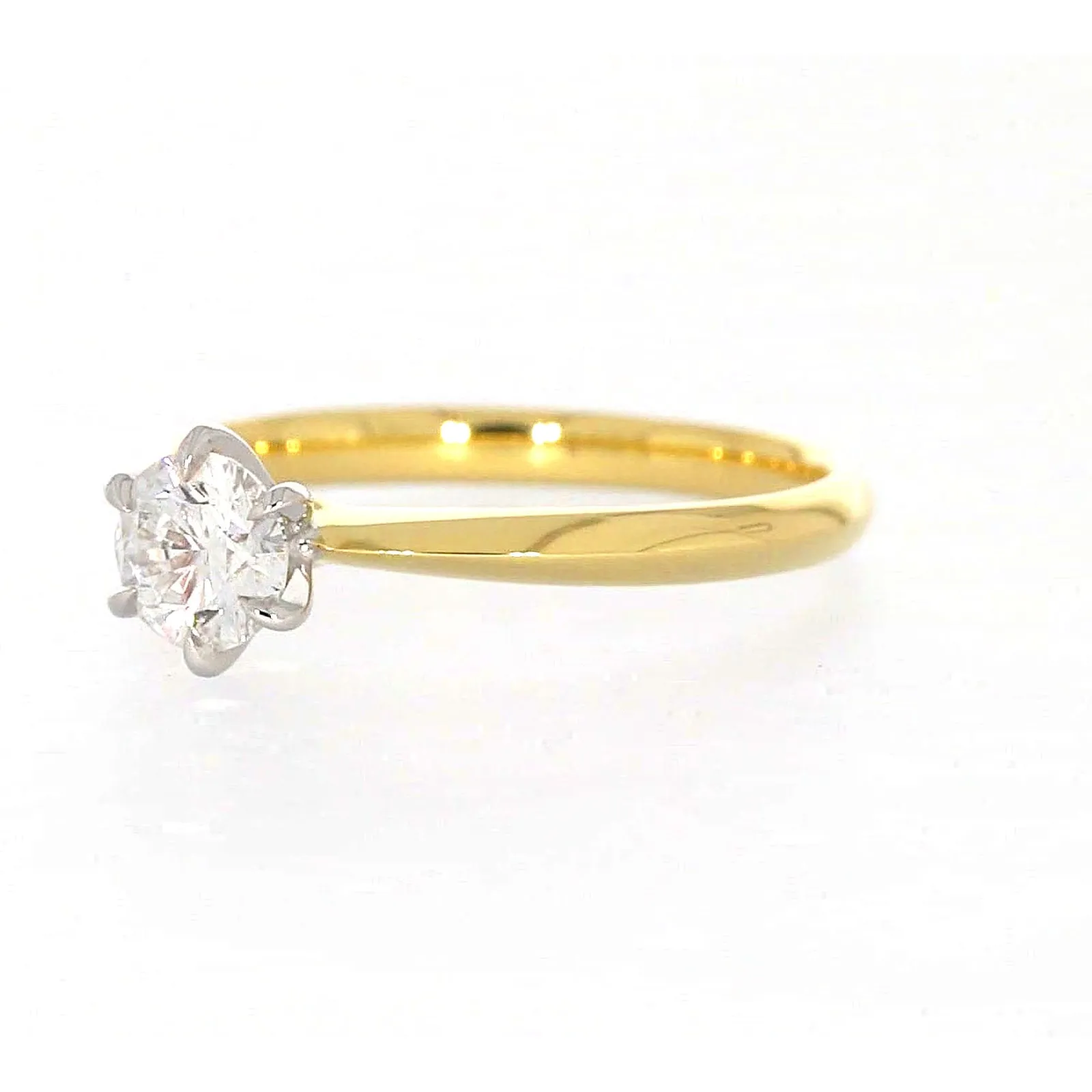 Celebration 18ct Yellow Gold Round Brilliant Cut 1/2 Carat tw of Certified Lab Grown Diamonds Ring