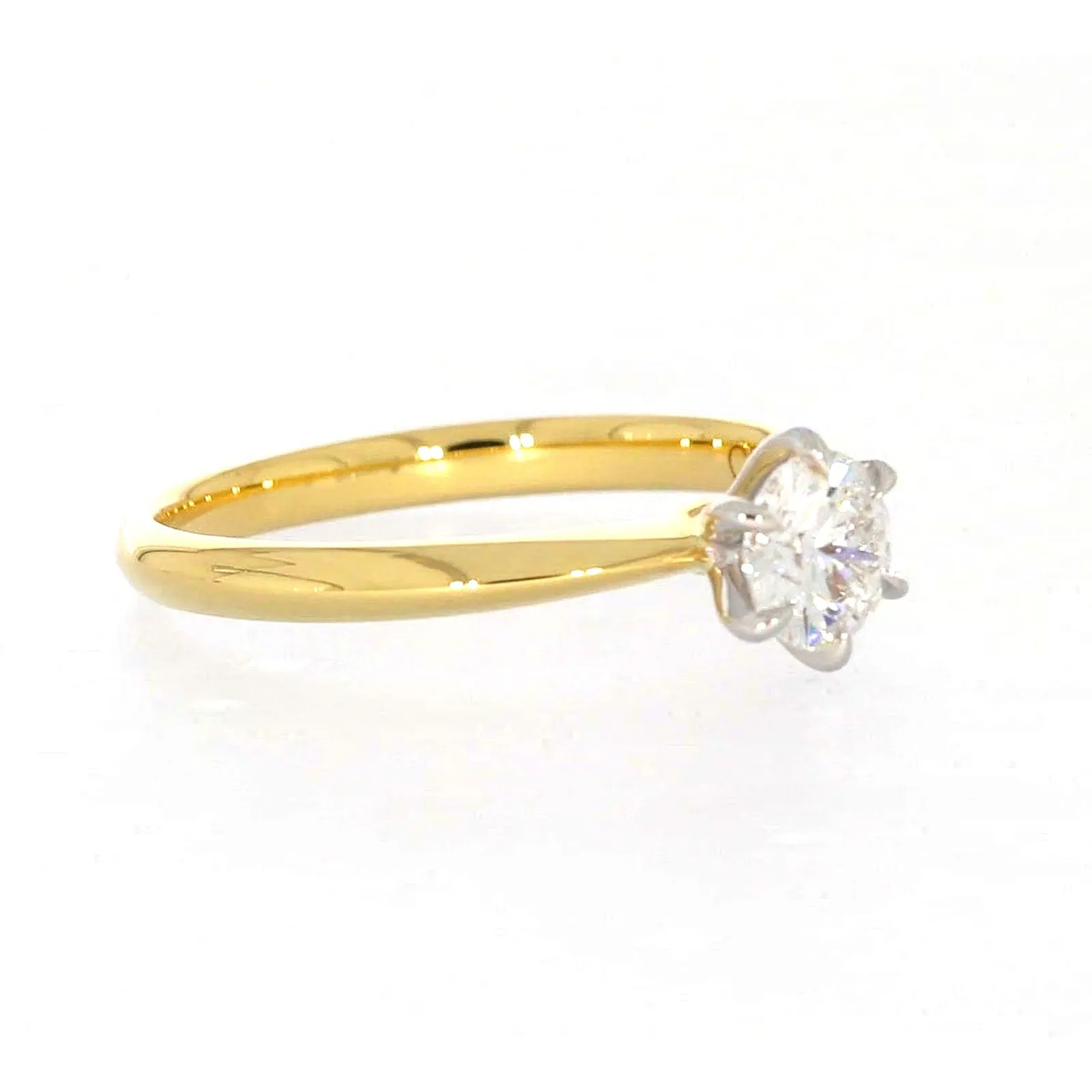 Celebration 18ct Yellow Gold Round Brilliant Cut 1/2 Carat tw of Certified Lab Grown Diamonds Ring