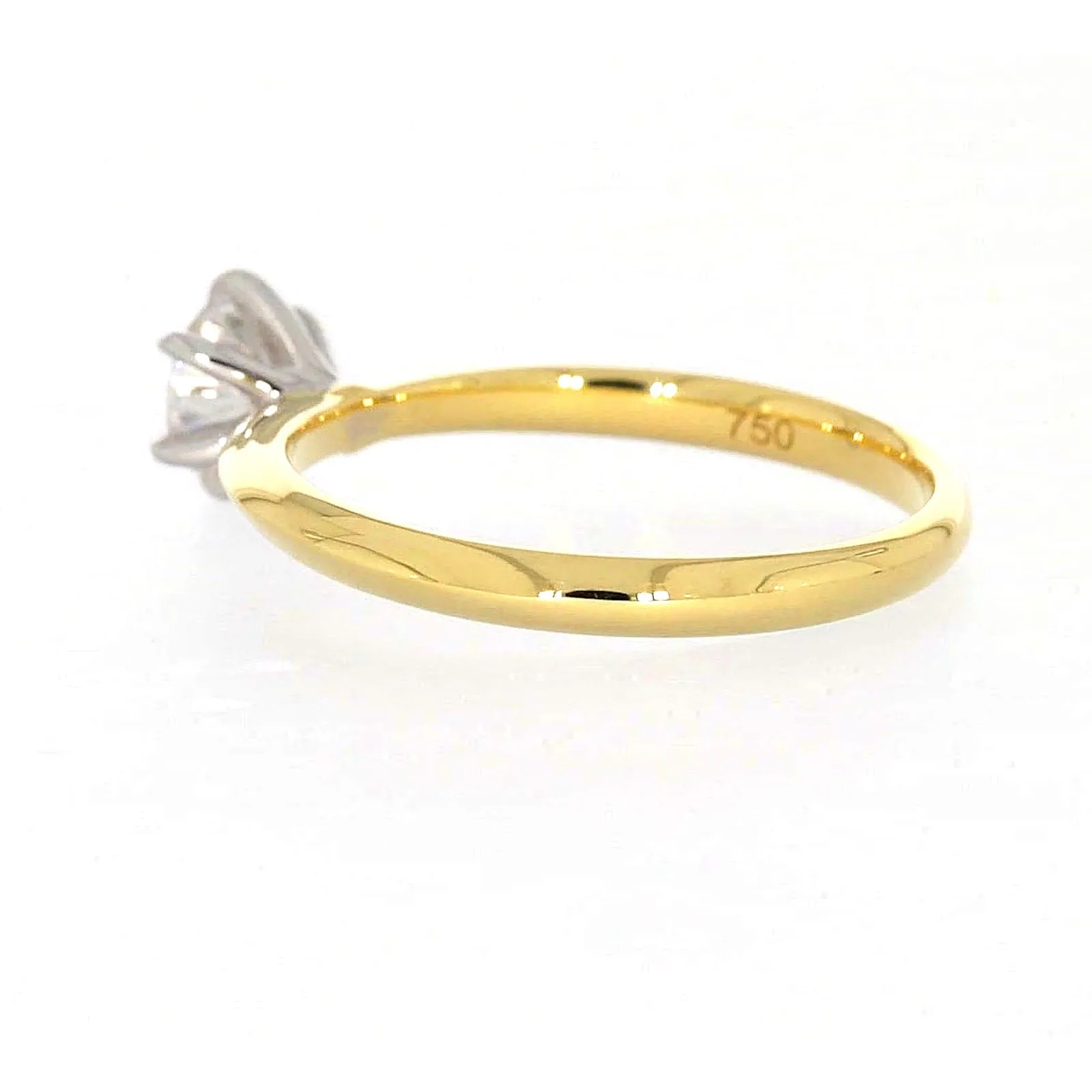 Celebration 18ct Yellow Gold Round Brilliant Cut 1/2 Carat tw of Certified Lab Grown Diamonds Ring