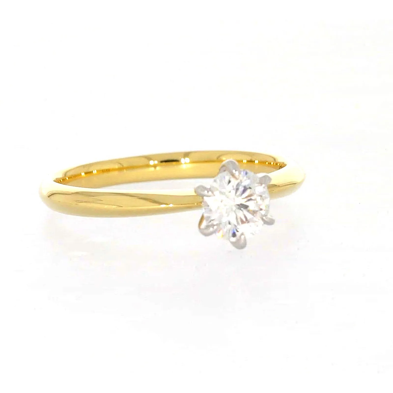 Celebration 18ct Yellow Gold Round Brilliant Cut 1/2 Carat tw of Certified Lab Grown Diamonds Ring