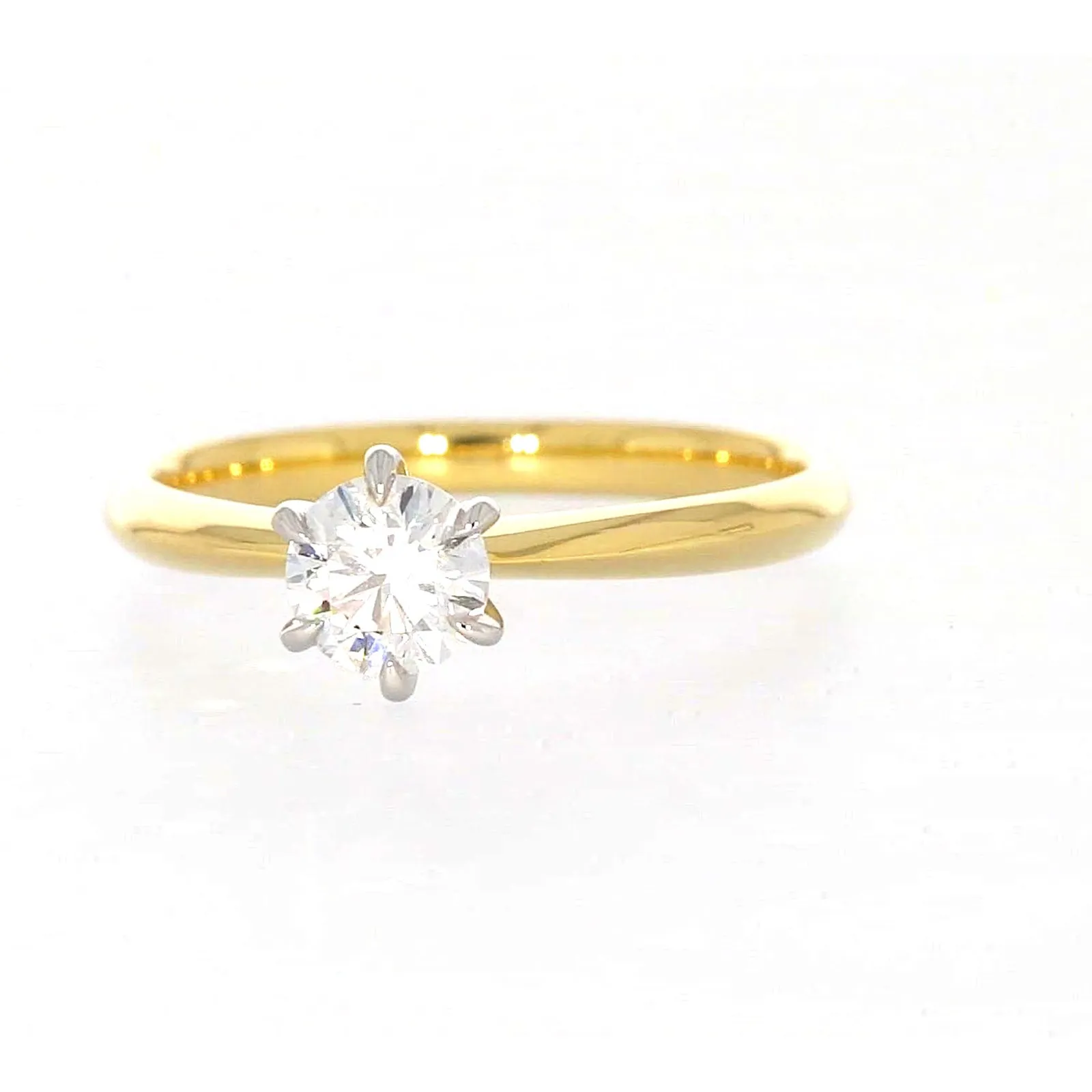 Celebration 18ct Yellow Gold Round Brilliant Cut 1/2 Carat tw of Certified Lab Grown Diamonds Ring