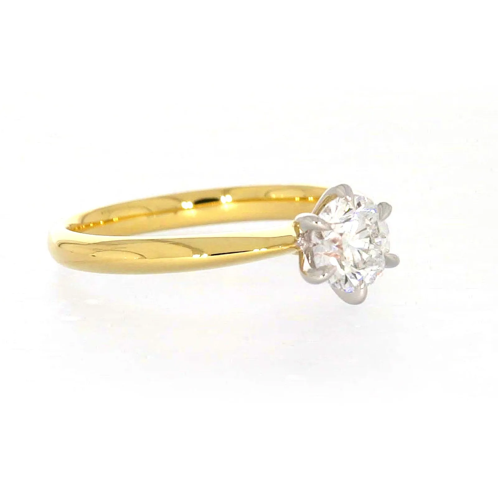 Celebration 18ct Yellow Gold Round Brilliant Cut 3/4 Carat tw of Certified Lab Grown Diamonds Ring