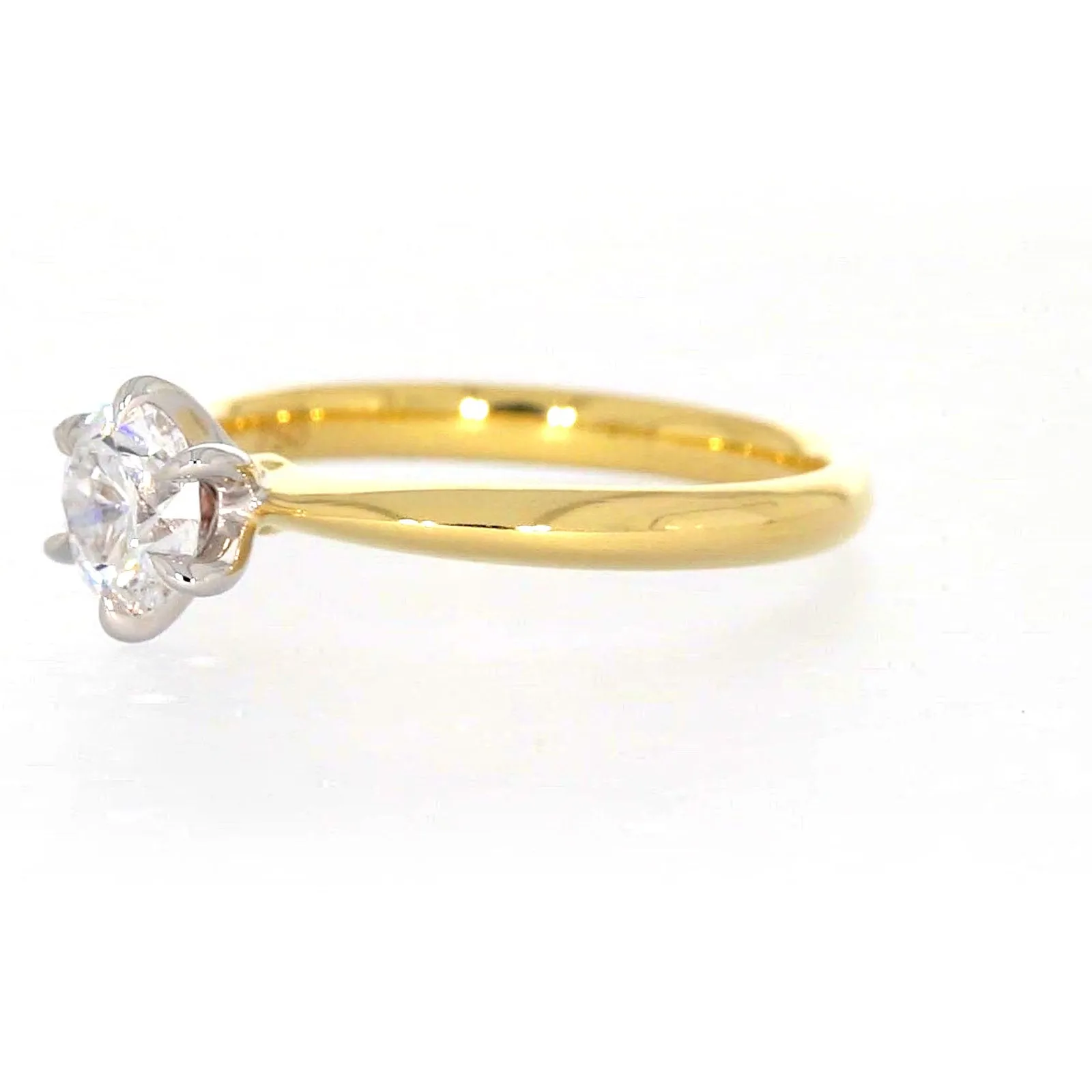 Celebration 18ct Yellow Gold Round Brilliant Cut 3/4 Carat tw of Certified Lab Grown Diamonds Ring