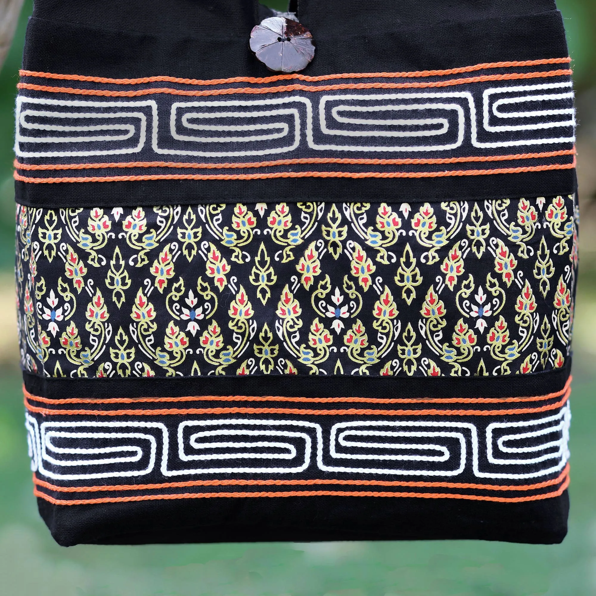 Charming Thai In Black Cotton Blend Shoulder Bag