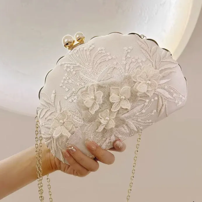 Chinese Style Shell-shaped Embroidery Evening Bag with Pearl Handle and Pearls Chain