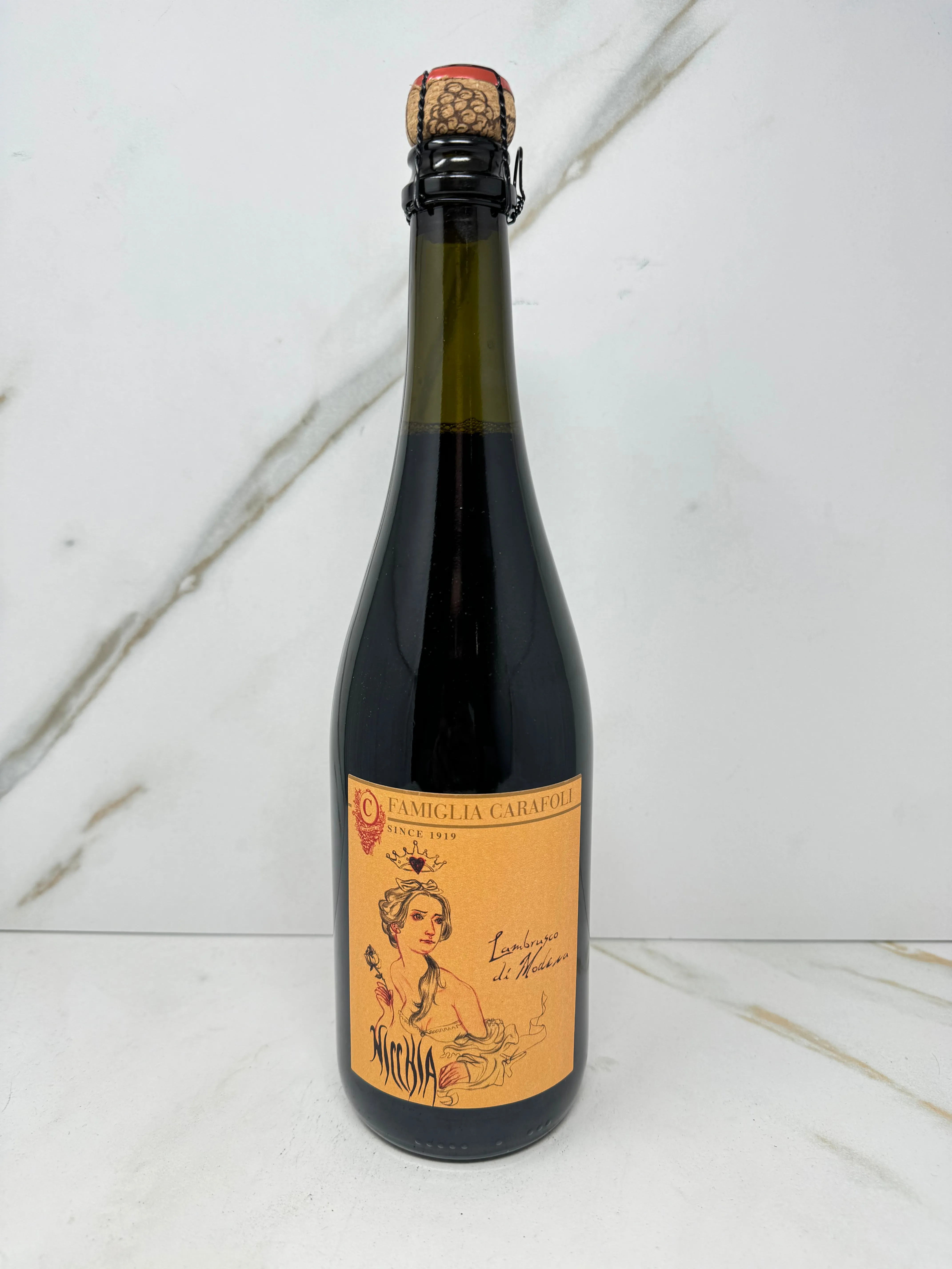 Famiglia Carafoli, Nicchia, Lambrusco, Italy, 750mL