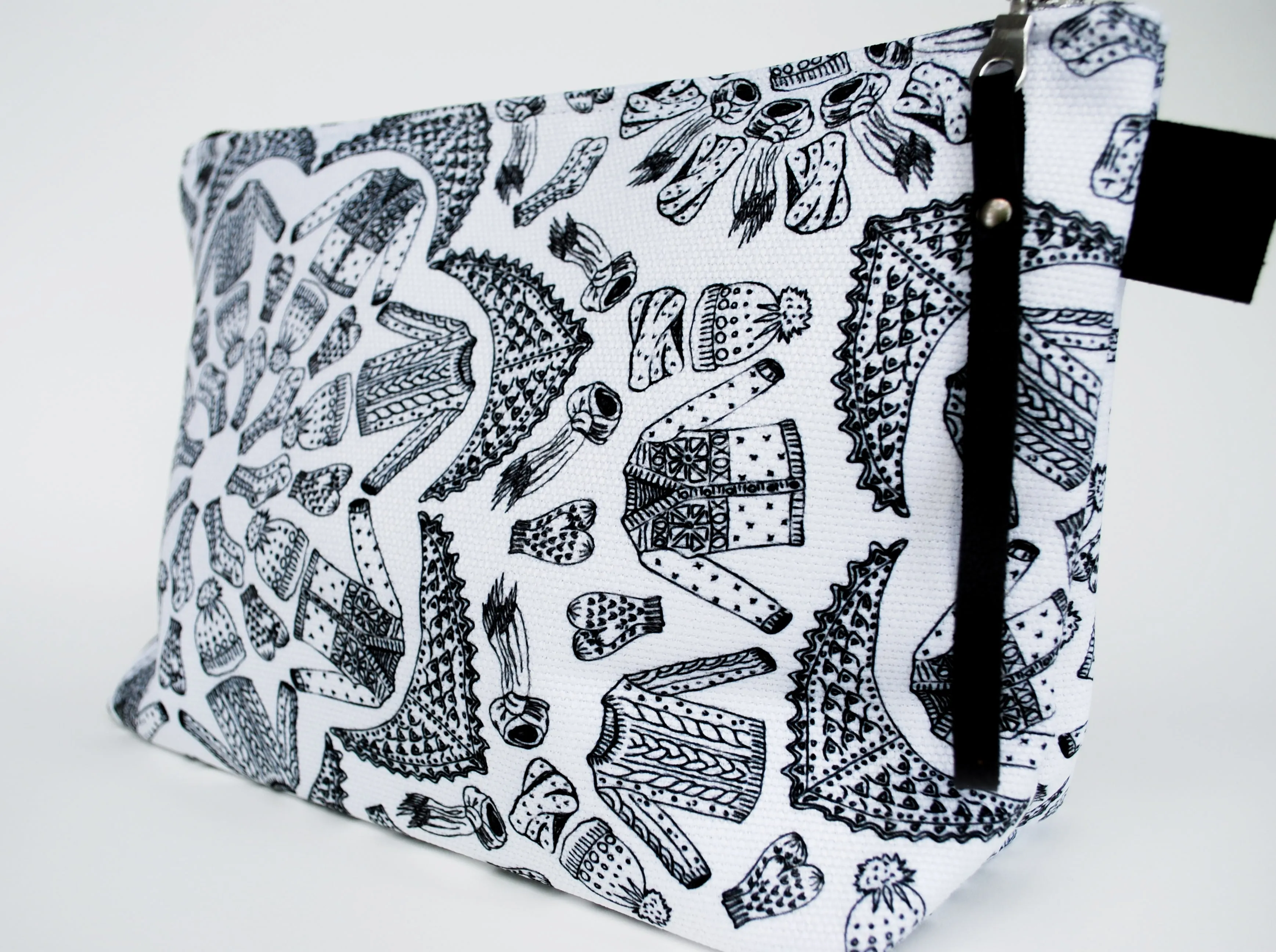 Kaleidoscope Knits Project Bag for Knitters - Black & White Colourway