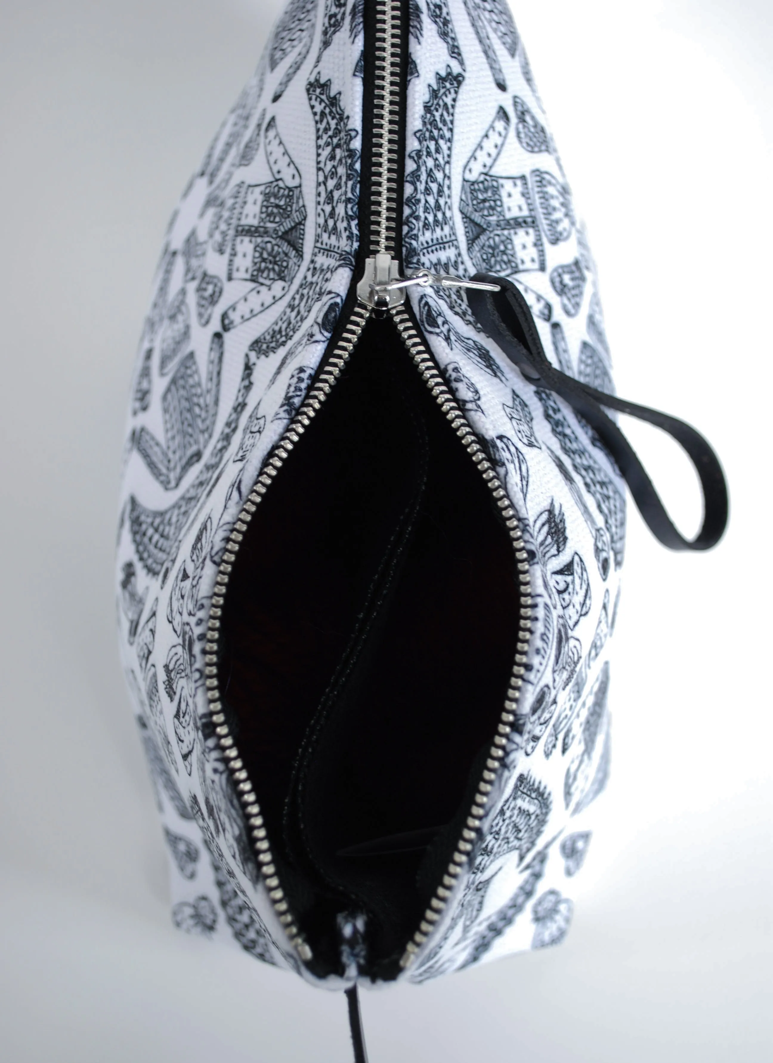 Kaleidoscope Knits Project Bag for Knitters - Black & White Colourway