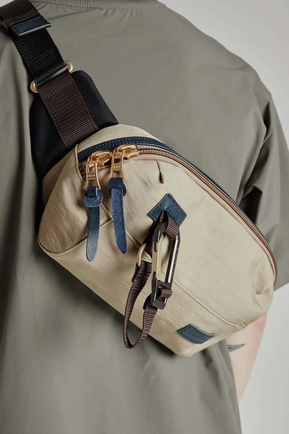 Link Waist Bag - Beige