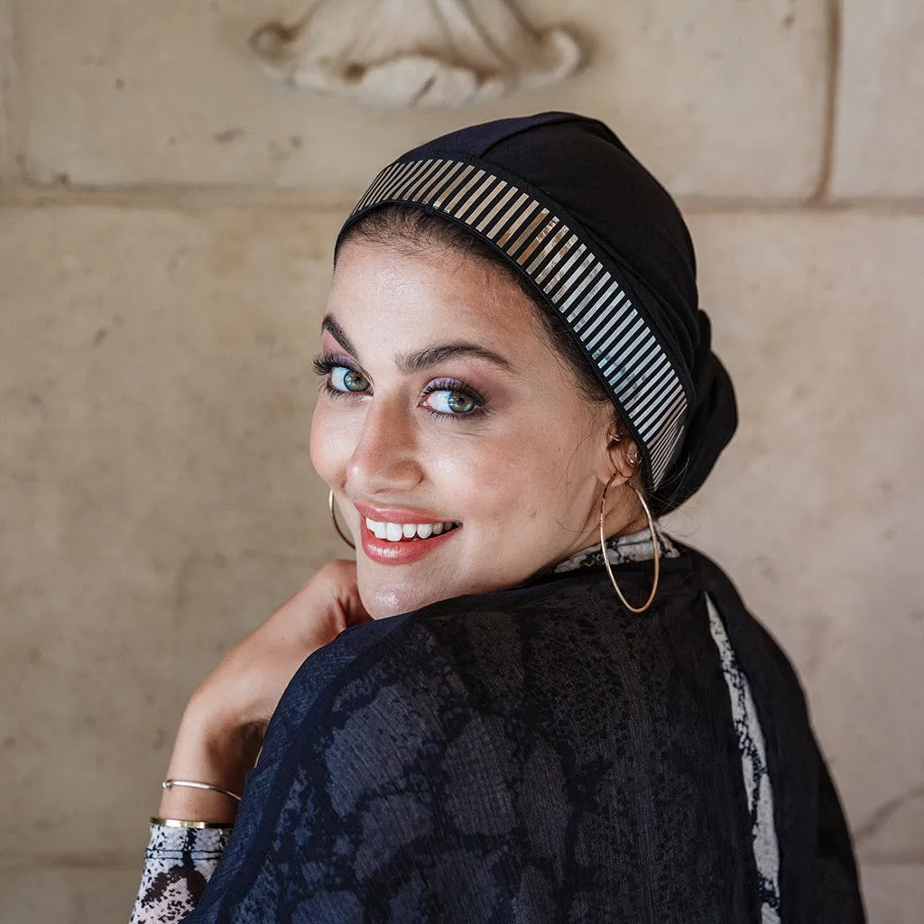 Lustrous Black Turban