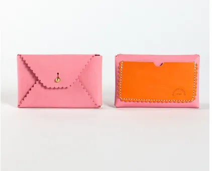 Scallop card wallet