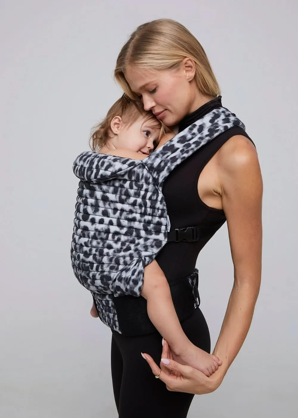 The Armadillo Baby Carrier - Monochrome Leopard