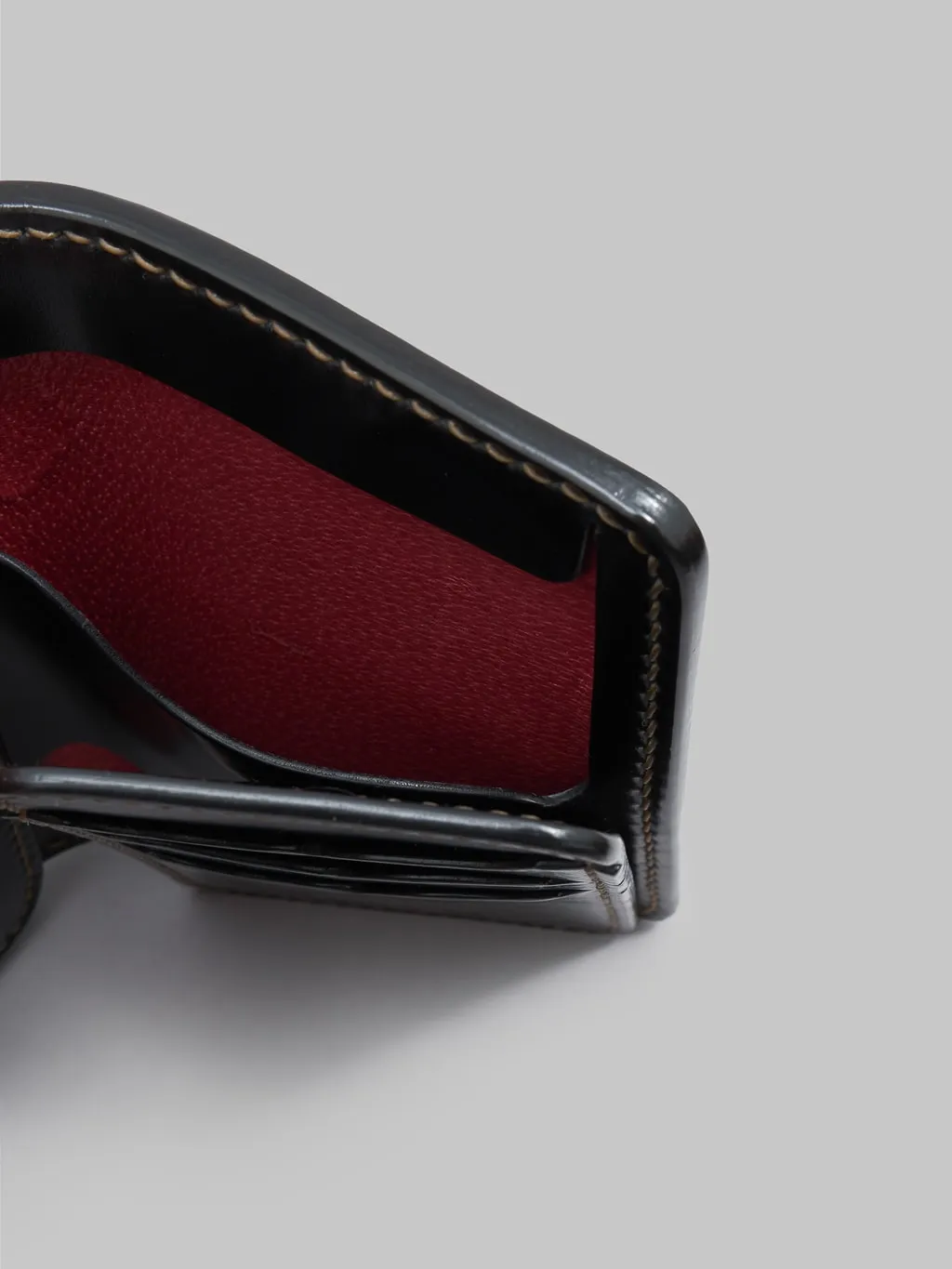 The Flat Head Handsewn Shinki Cordovan Mid-Length Wallet Black