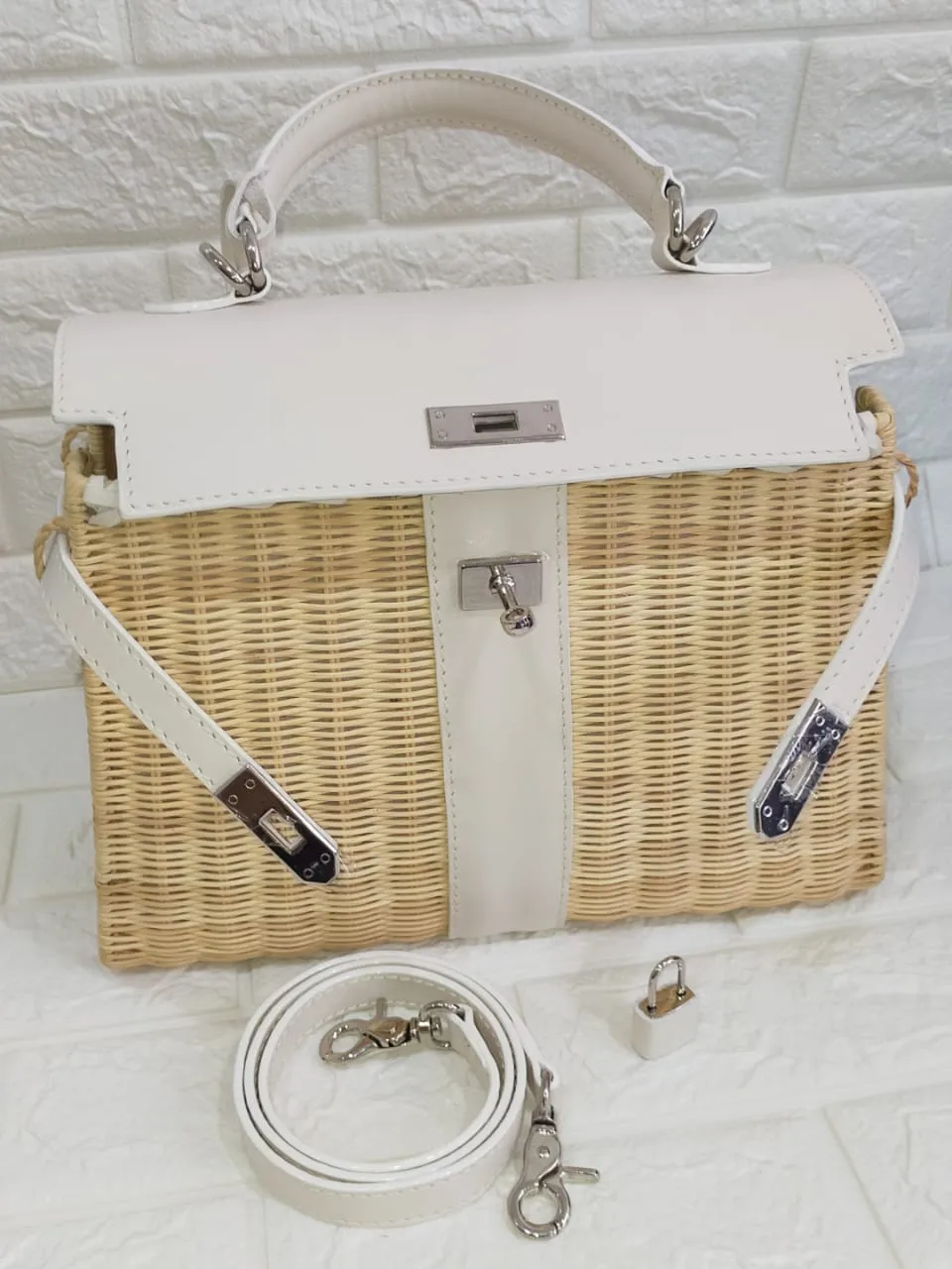 White genuine leather - Handmade wicker bag, Medium size (31cm)